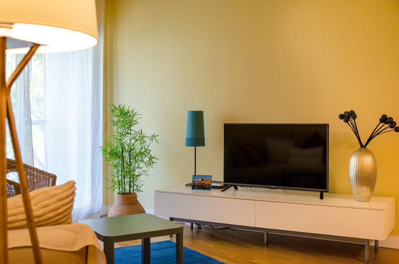 Devesa Park Apartment With Private Parking Girona Exterior photo